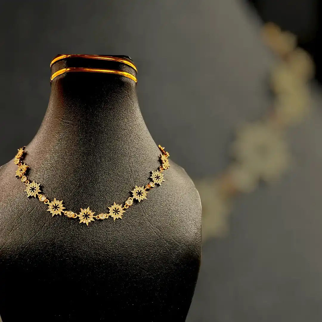 Aurelia Starburst Floral Statement Necklace – Gold-Tone Bold Jewelry for Women | Yumi Jewels