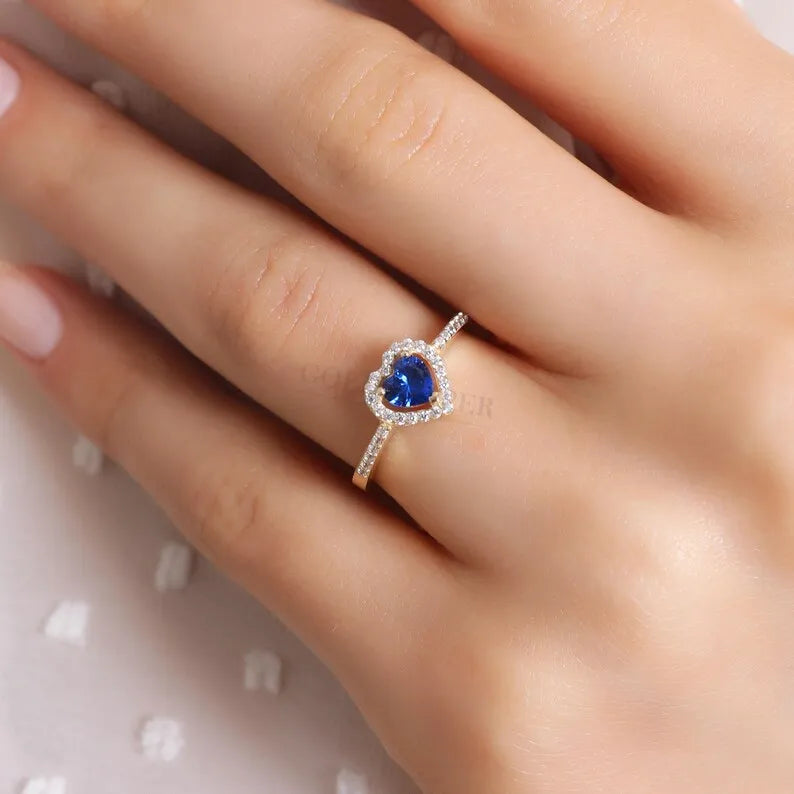 Gold Heart-Cut Blue Stone Adjustable Ring for Women – Elegant Statement Jewelry | Yumi Jewels Pakistan